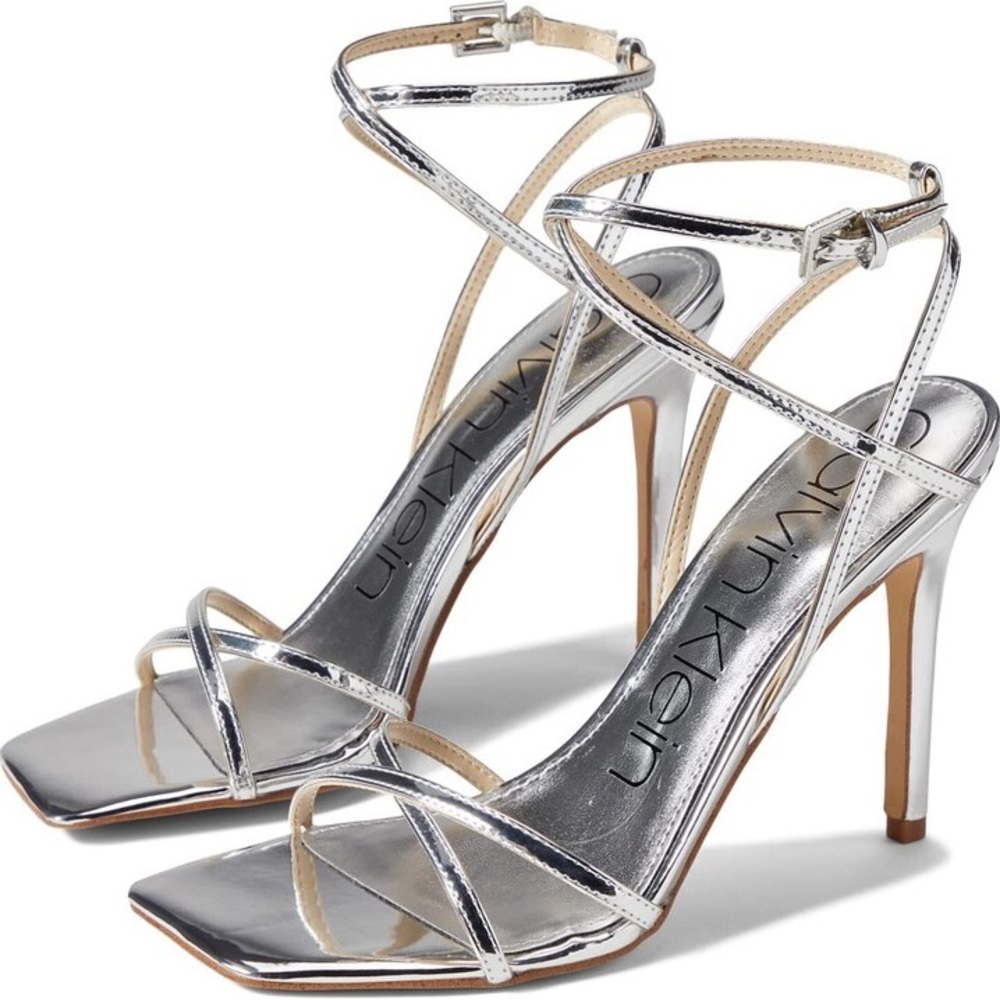 NIB-Calvin Klein Women's Tegin Heeled Silver Sandal